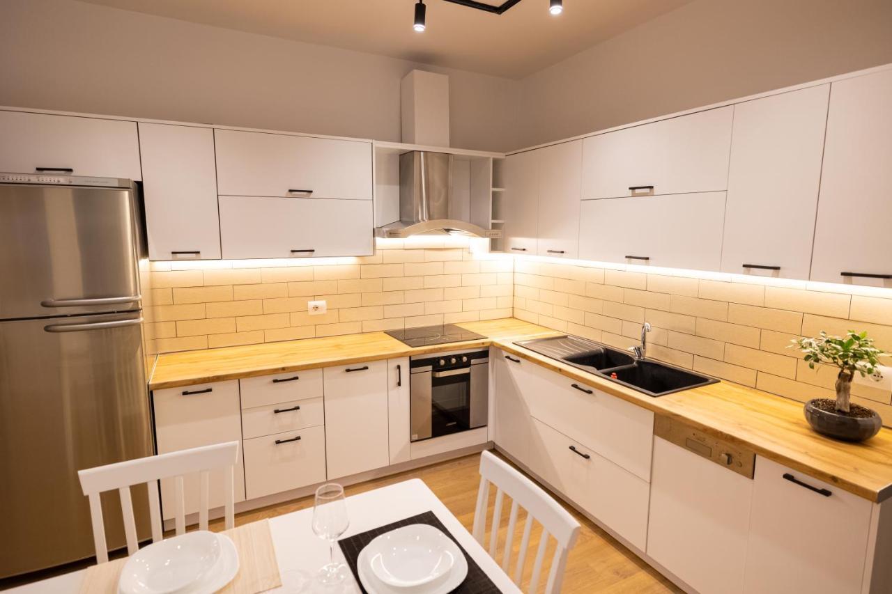 Victoria Lungomare Apartment Wlora Zewnętrze zdjęcie
