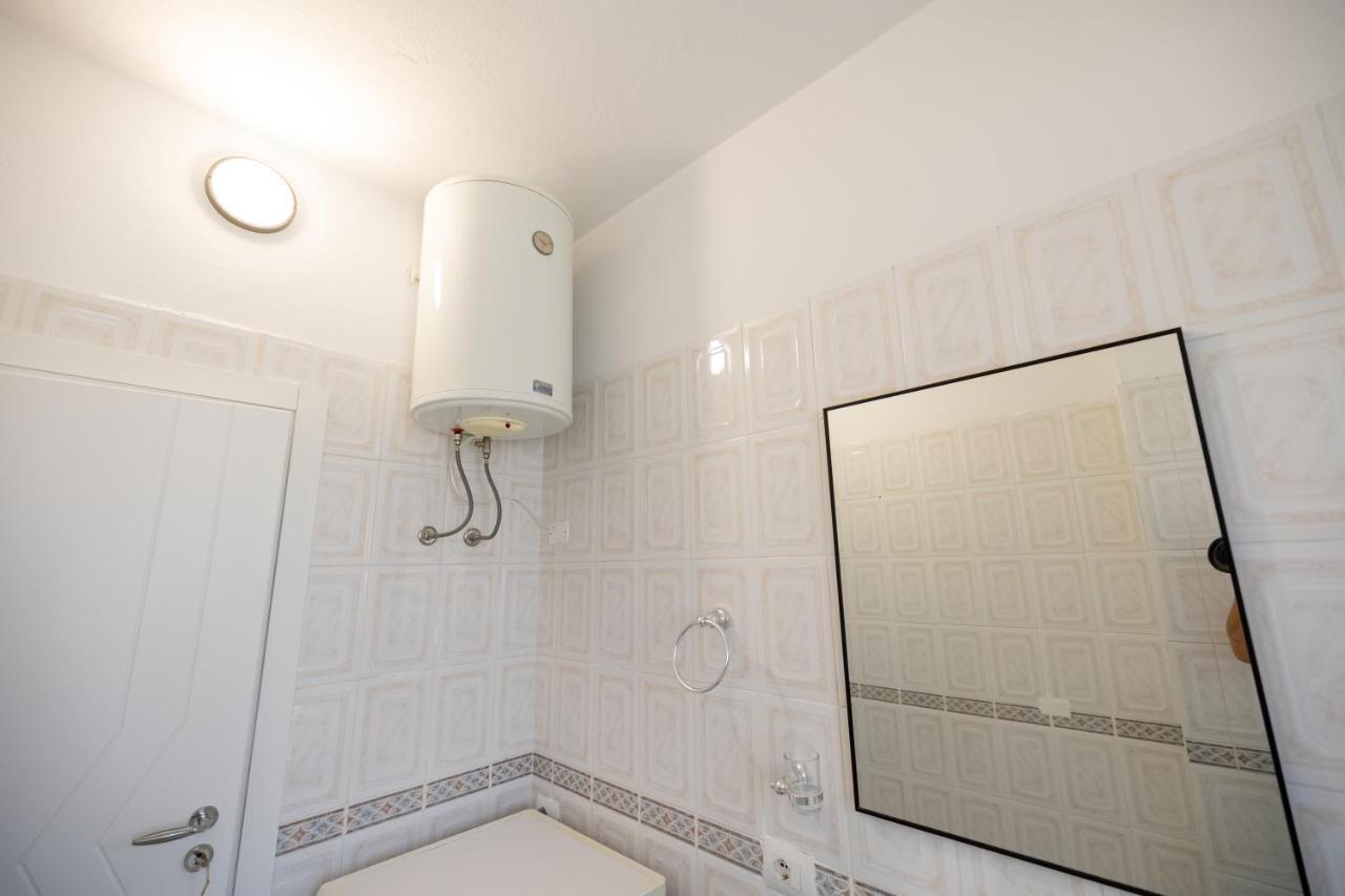 Victoria Lungomare Apartment Wlora Zewnętrze zdjęcie